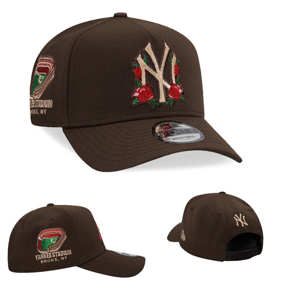 New York Yankees Adjustable Hat