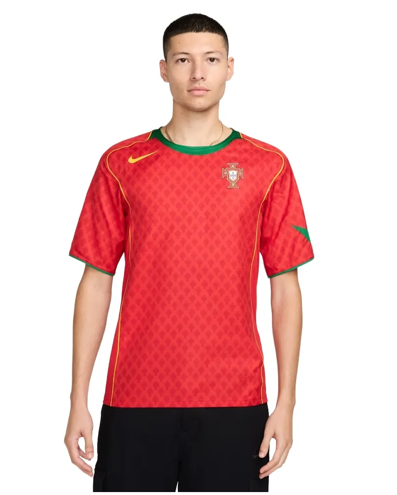 Jersey Home Portugal 2004 R????dition
